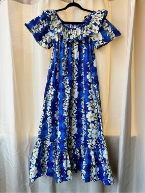 Royal Hawaiian Creations Large Blue Hibiscus Muumuu Dress